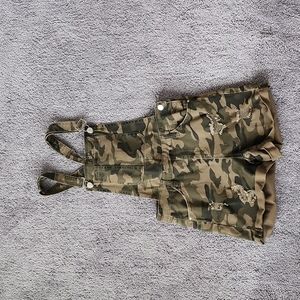 Camo Shorts Overalls